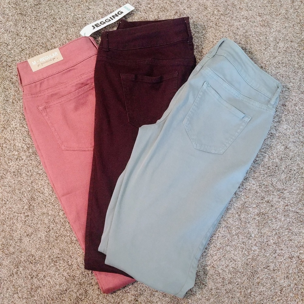 *SOLD* Maurices jegging bundle